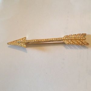 Joan Rivers Long Arrow Rhinestone Brooch Pin